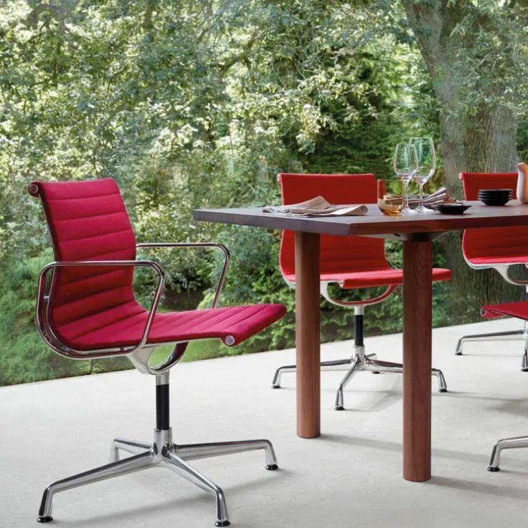 Aluminium Chair EA 103