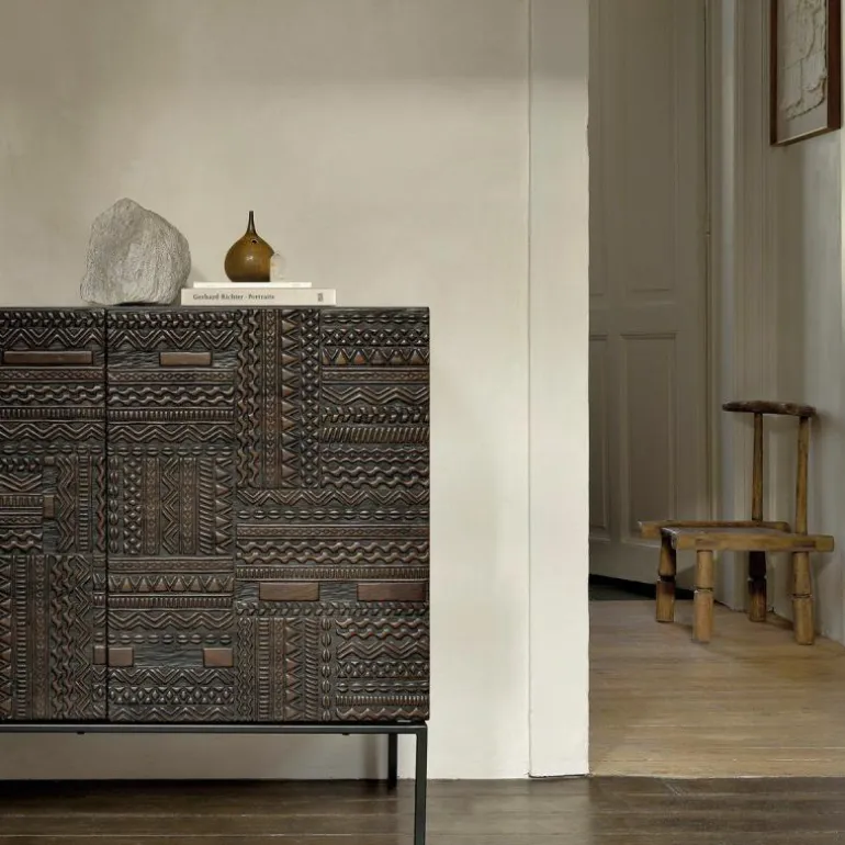 Ancestors Tabwa Dressoir