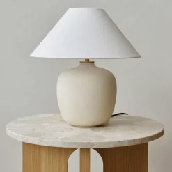 Androgyne Bijzettafel 50