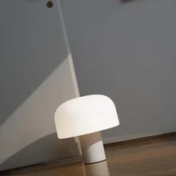 Bellhop Glass T Tafellamp