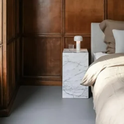 Bellucci Bijzettafel