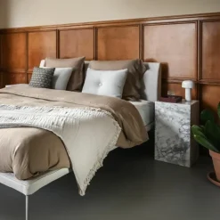 Bellucci Bijzettafel