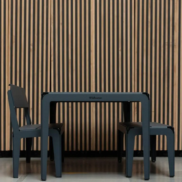 Bended Bank Met Rugleuning