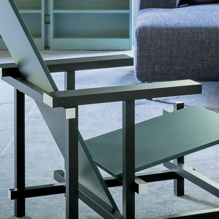 Black Red and Blue Zeilmaker Stoel