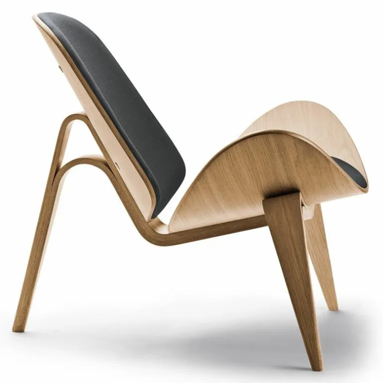 CH07 Shell Chair