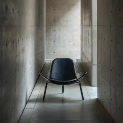CH07 Shell Chair