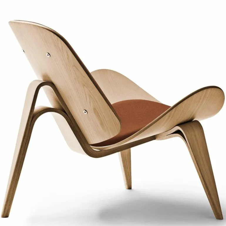 CH07 Shell Chair