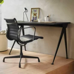 Compas Direction Bureau