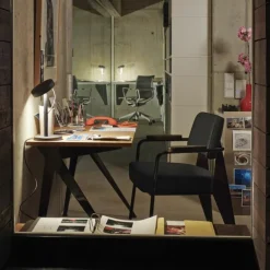 Compas Direction Bureau