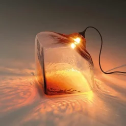 Cubo lamp