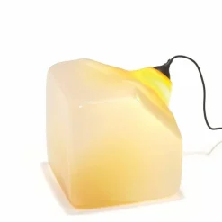 Cubo lamp