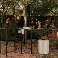 Dapple Eettafel 80 x 80 cm.