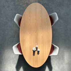 Disc Eettafel