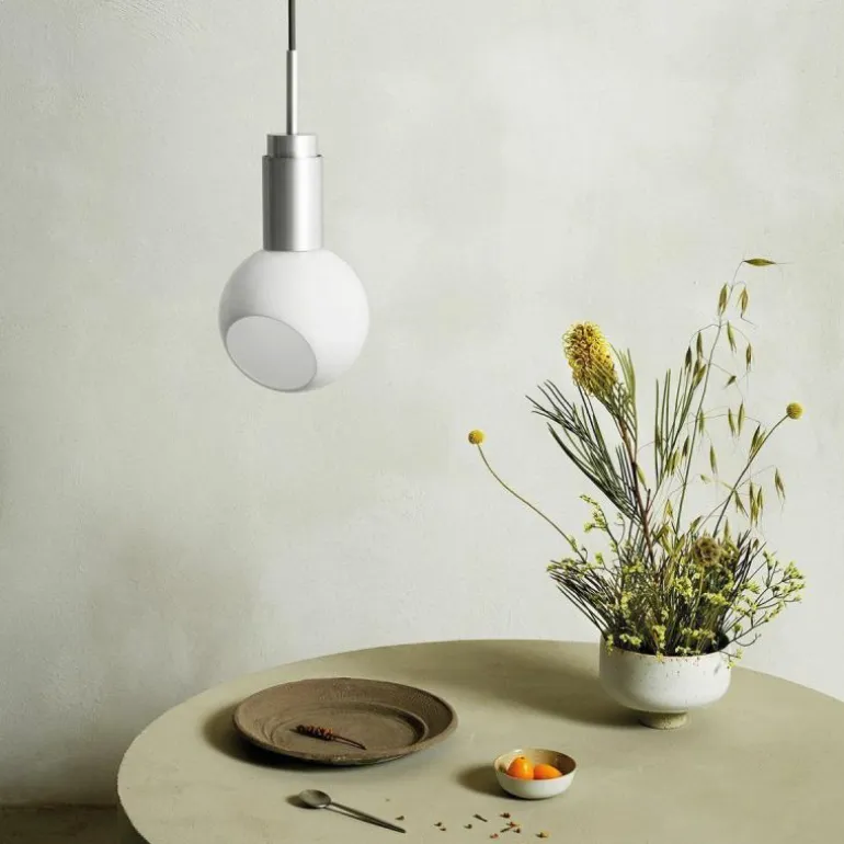 Donya Hanglamp