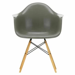Eames Fiberglass Chair DAW