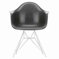 Eames Fiberglass Chair DAR Wit