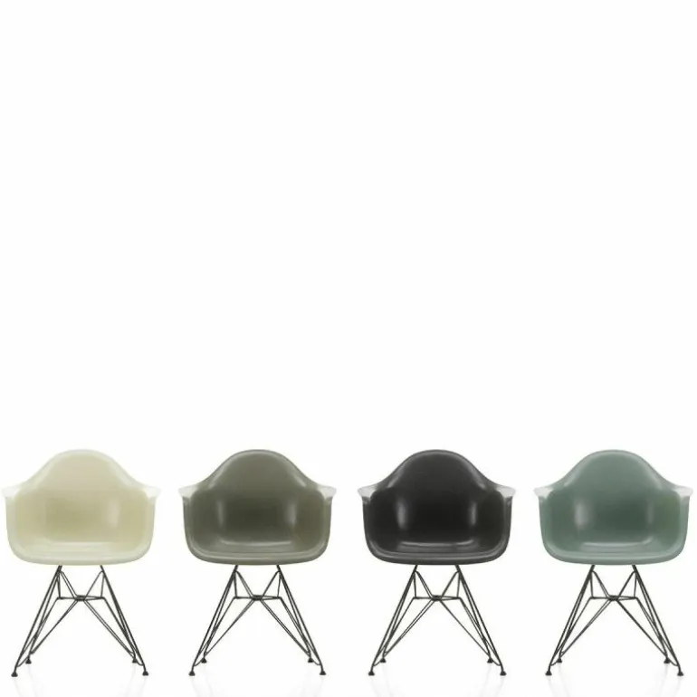 Eames Fiberglass Chair DAR Zwart