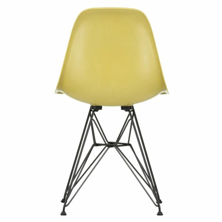 Eames Fiberglass Chair DSR