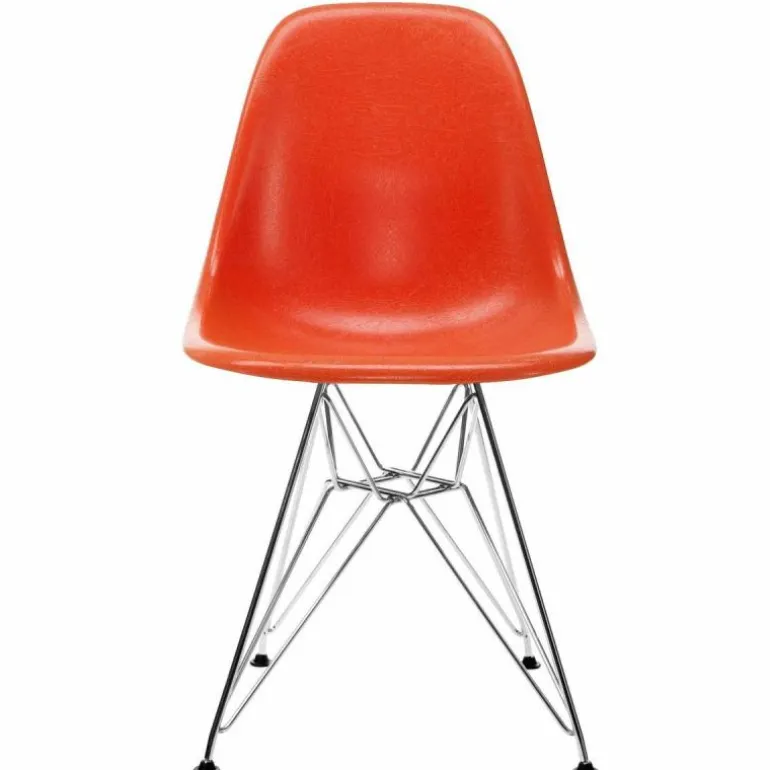 Eames Fiberglass Chair DSR