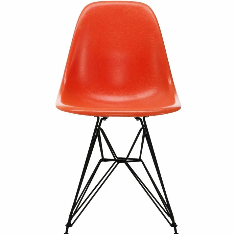 Eames Fiberglass Chair DSR