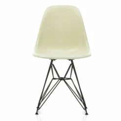 Eames Fiberglass Chair DSR