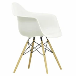 Eames Plastic Chair DAW Esdoorn Gelig