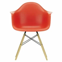 Eames Plastic Chair DAW Esdoorn Gelig