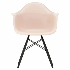 Eames Plastic Chair DAW Esdoorn Zwart