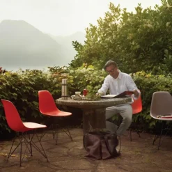 Eames Plastic Chair DSR Chroom