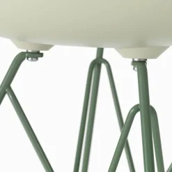 Eames Plastic Chair DSR Kleur