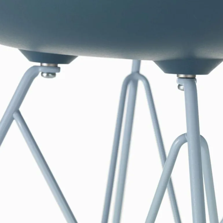 Eames Plastic Chair DSR Kleur
