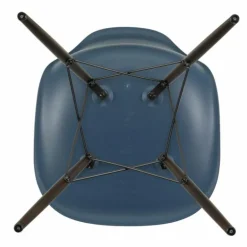 Eames Plastic Chair DSW Stoel Esdoorn Donker
