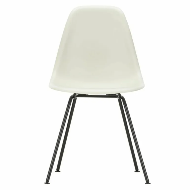 Eames Plastic Chair DSX Zwart Onderstel