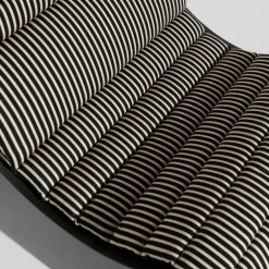 Eclipse Lounge Chair