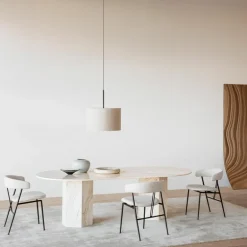 Epic Elliptical Eettafel