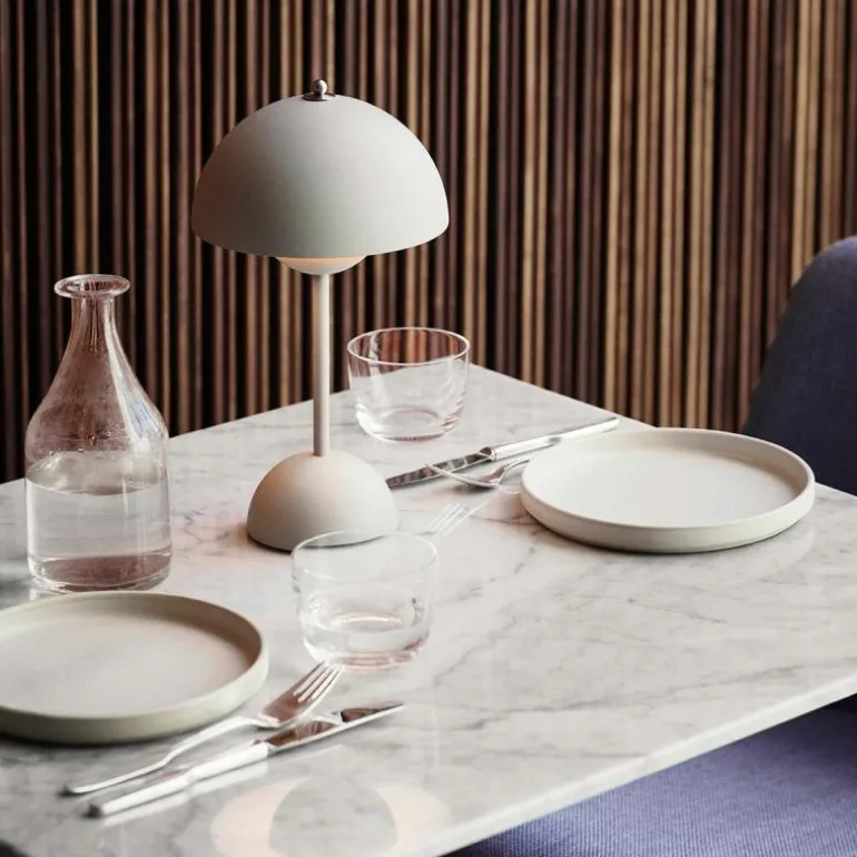 Flowerpot VP9 Draagbare Lamp