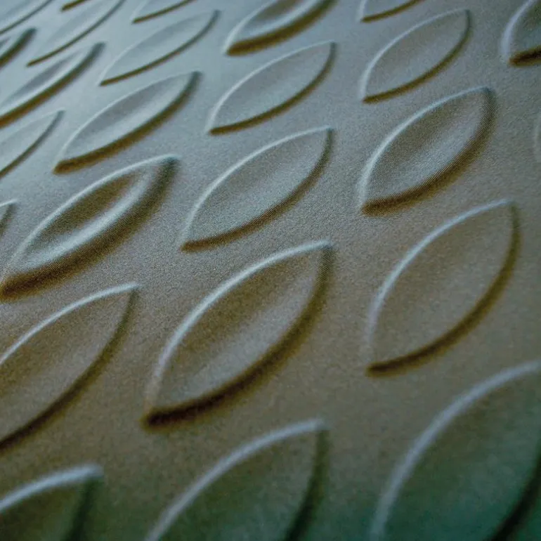 Flying Coral Fish Behang Silver Grey