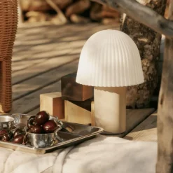 Frill Draagbare Lamp