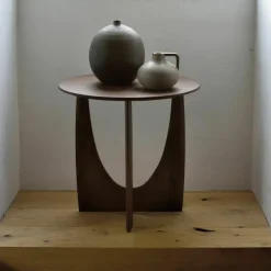 Geometric Bijzettafel