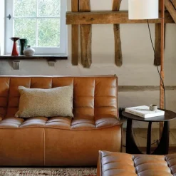 Geometric Bijzettafel