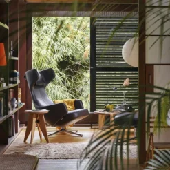 Grand Repos Loungestoel + Ottoman