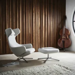 Grand Repos Loungestoel + Ottoman