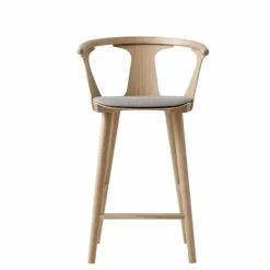 In Between SK8 en SK10 Barkruk