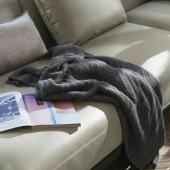 In situ 2-zits Bank, Leder