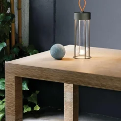 In Vitro Unplugged Tafellamp