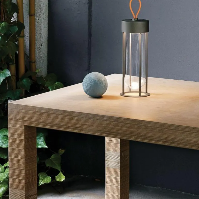 In Vitro Unplugged Tafellamp