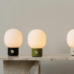 JWDA Portable Tafellamp