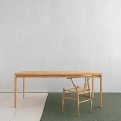 Kem 1075 Able Eettafel