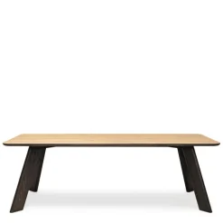 Kem 985 Eau Rouge Eetkamertafel