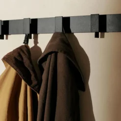 Lager Coat Rack Kapstok